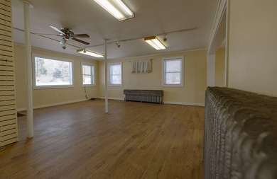 Tremendous commercial opportunity in a high-visibility location - photo 26