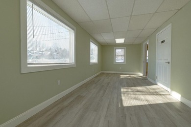 Tremendous commercial opportunity in a high-visibility location - photo 28