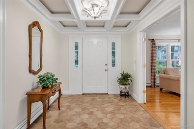 Nestled on a quiet private cul-de-sac, this beautiful 3-bedroom - photo 10