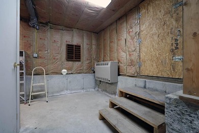 Tremendous commercial opportunity in a high-visibility location - photo 35