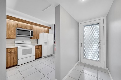 Investment opportunity or the perfect place to call home! Rarely - photo 5