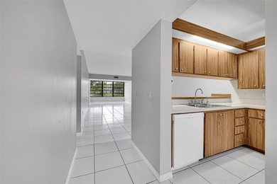 Investment opportunity or the perfect place to call home! Rarely - photo 6