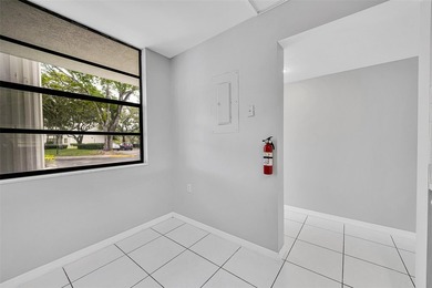 Investment opportunity or the perfect place to call home! Rarely - photo 10