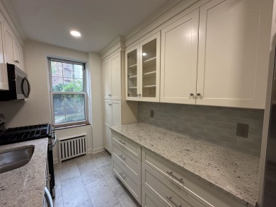 Welcome to this Truly, Lovely, One-Bedroom on Desirable