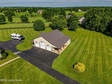 Welcome to your own private country retreat in sought-after - photo 5