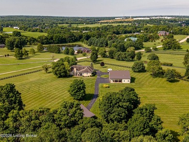 Welcome to your own private country retreat in sought-after - photo 10