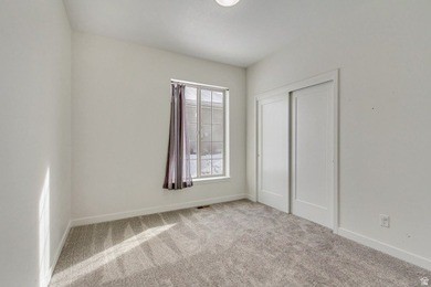 Beautiful, Cozy Rambler with Privacy AND One level living with - photo 14