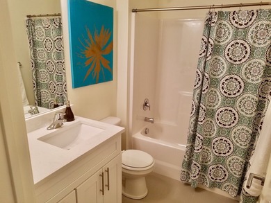 Beautiful, Cozy Rambler with Privacy AND One level living with - photo 15