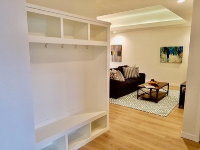 Beautiful, Cozy Rambler with Privacy AND One level living with - photo 16