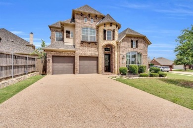 Lake Home For Sale in Fort Worth, Texas