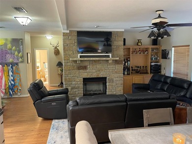 Additional listing photo 1