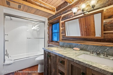 Premier Frying Pan Riverfront log home just minutes from the - photo 24