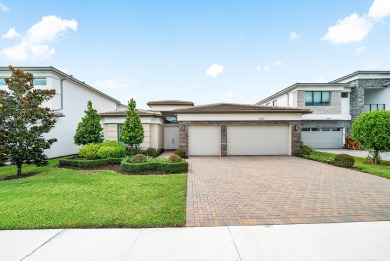 Lake Home For Sale in Boca Raton, Florida