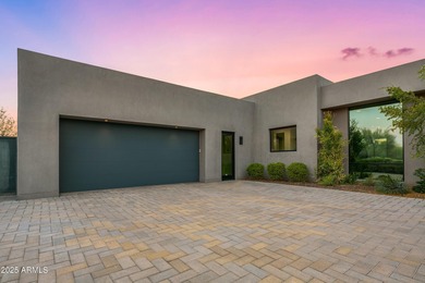 A striking example of contemporary design, this single-level - photo 6