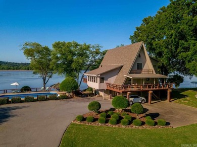 Spectacular custom built home on the bank of the Arkansas River - photo 1