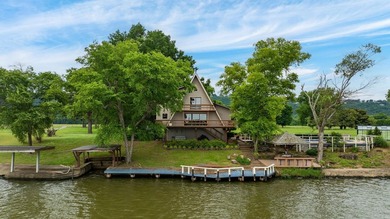 Spectacular custom built home on the bank of the Arkansas River - photo 2
