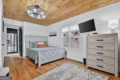 WHIMSICAL BLUE RIDGE LAKEFRONT COTTAGE! Nestled in the heart of - photo 13