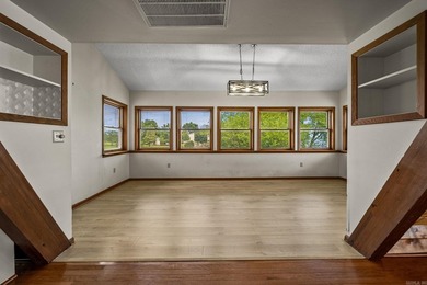 Spectacular custom built home on the bank of the Arkansas River - photo 8