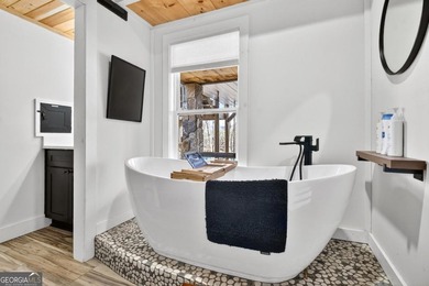 WHIMSICAL BLUE RIDGE LAKEFRONT COTTAGE! Nestled in the heart of - photo 21