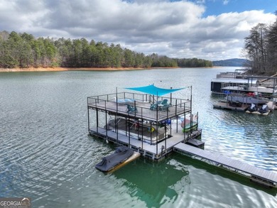 WHIMSICAL BLUE RIDGE LAKEFRONT COTTAGE! Nestled in the heart of - photo 28