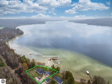 Intermediate Lake Home For Sale in Bellaire Michigan