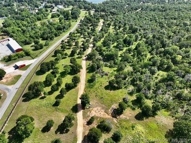 NOW AVAILABLE! LUXURIOUS EDGE WATER ESTATES AT LAKE EUFAULA, OK - photo 43