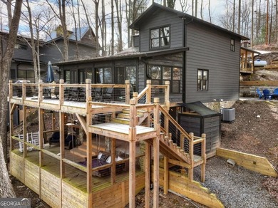 WHIMSICAL BLUE RIDGE LAKEFRONT COTTAGE! Nestled in the heart of - photo 44