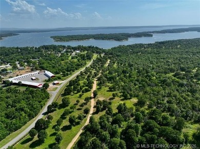 NOW AVAILABLE! LUXURIOUS EDGE WATER ESTATES AT LAKE EUFAULA, OK - photo 44
