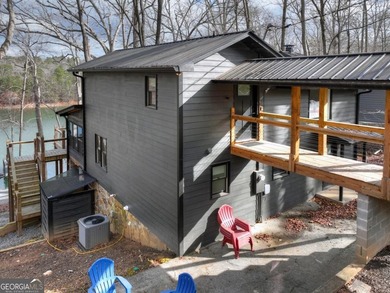 WHIMSICAL BLUE RIDGE LAKEFRONT COTTAGE! Nestled in the heart of - photo 49