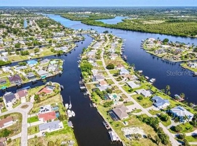 Caloosahatchee River Lot For Sale in Fort Myers Florida