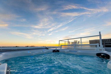 MIAMI MEETS LBI! PRODUCING OVER 200K INCOME YEARLY. Bayview - photo 10