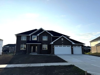 Lake Home Sale Pending in Frankfort, Illinois