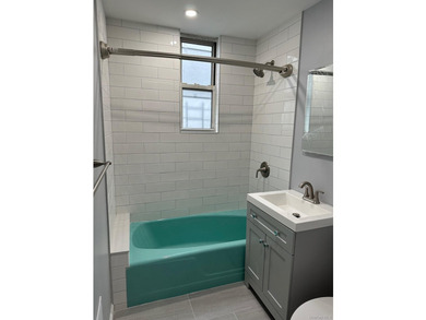 Very large and spacious two family home for sale in the - photo 4