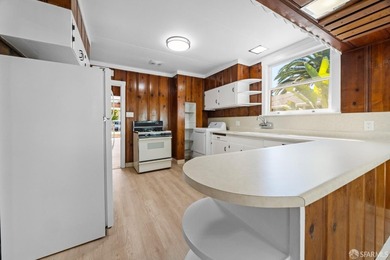 This classic Redwood City home has been thoughtfully refreshed - photo 12