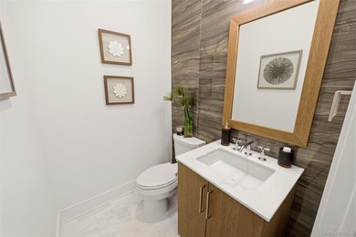 THE BEACON, GLEN COVE. Residence 1212 is a bright east facing - photo 13
