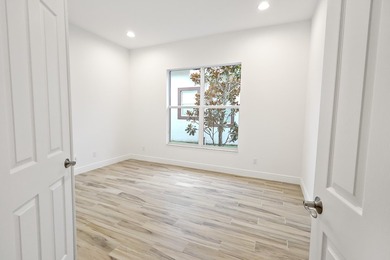 Welcome to both a home and community with endless luxury - photo 13