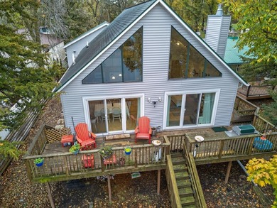 Enjoy stunning water views from this beautiful A-frame home - photo 5