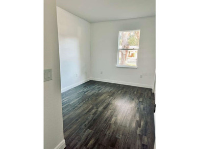 NEW CONSTRUCTION, MODERN ELEGANCE IN THE FRIENDLY CITY OF - photo 18