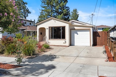 This classic Redwood City home has been thoughtfully refreshed - photo 23