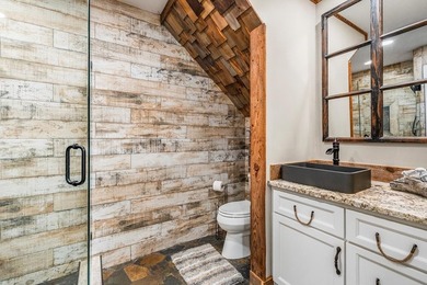 Rustic paradise on the water! This incredible home is in - photo 33