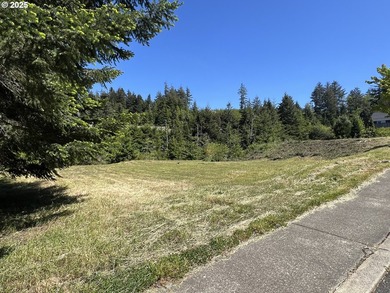 Surrounded by towering trees and quality custom homes, this - photo 4