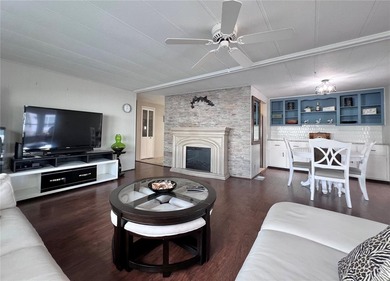 Welcome to your new Florida home in the highly sought-after - photo 18