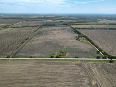 Beautiful rolling topography with cultivated acreage, scattered - photo 8
