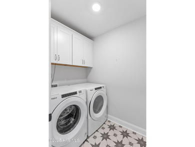 Brand new and move-in ready in Anchors Bend Townes. This