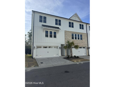 Brand new and move-in ready in Anchors Bend Townes. This