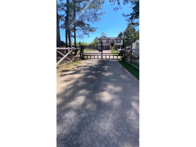 Lake Lanier Home For Sale in Flowery Branch Georgia
