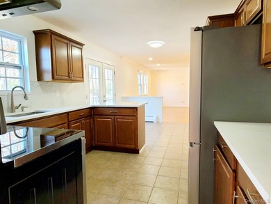 Newly Renovated Victorian with 4 Bedrooms/ 2.5 Baths, Full - photo 14