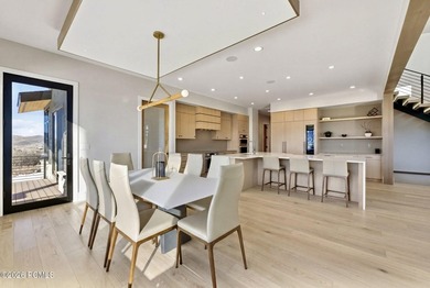 Enjoy elevated mountain living in this exceptional Hideout - photo 17