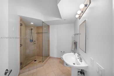 Rarely Available HIGH FLOOR -01 Line Corner Unit at Akoya! Wake - photo 20