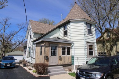 Beaver Dam Lake - Dodge County Home Active Under Contract in Beaver Dam Wisconsin
